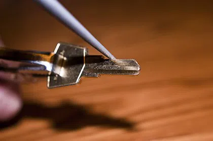 Amesbury MA Locksmith Store Amesbury, MA 978-243-0534 - broken-key-extraction